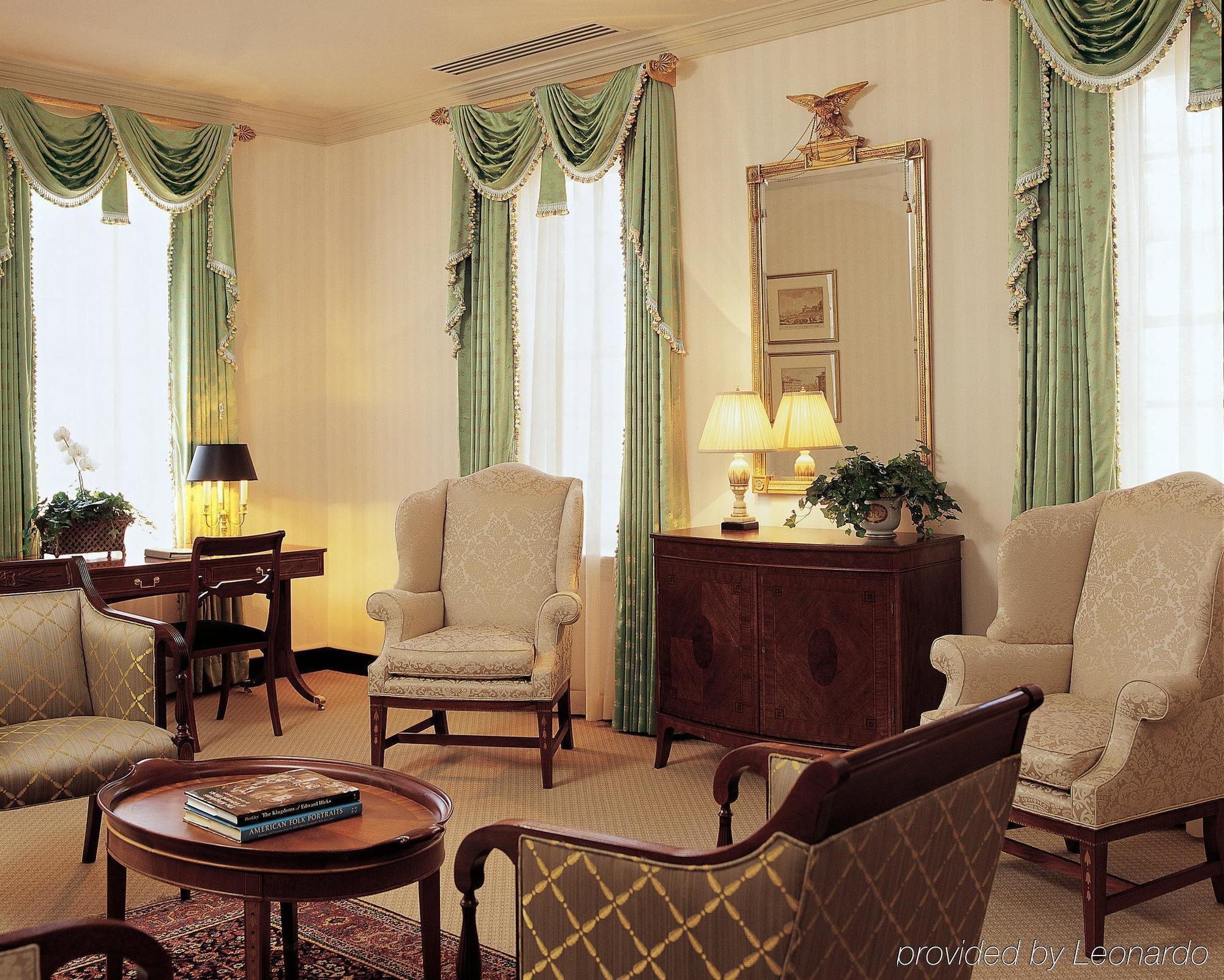 Williamsburg Inn Room photo